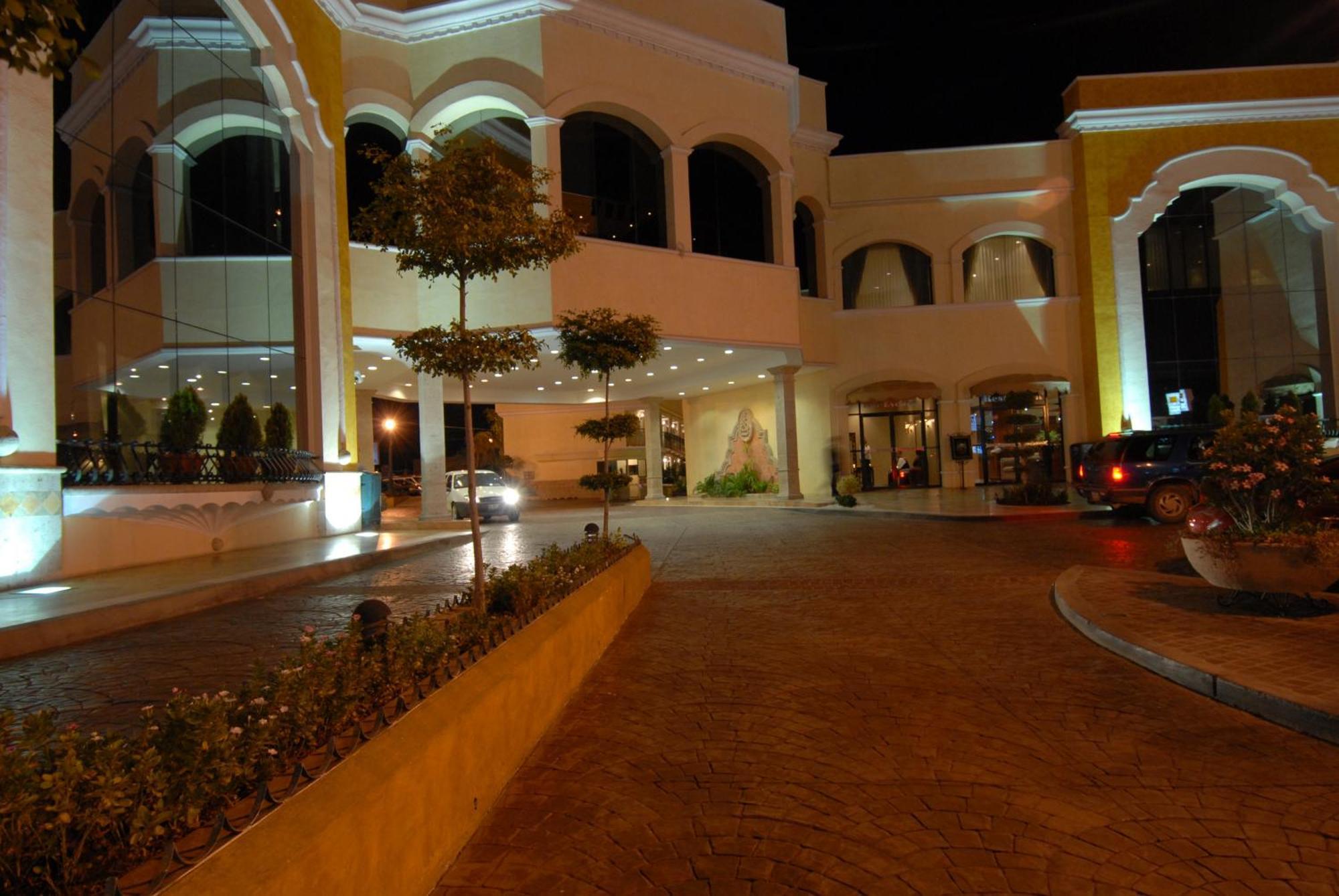 Hotel San Sebastian Hermosillo Exterior photo