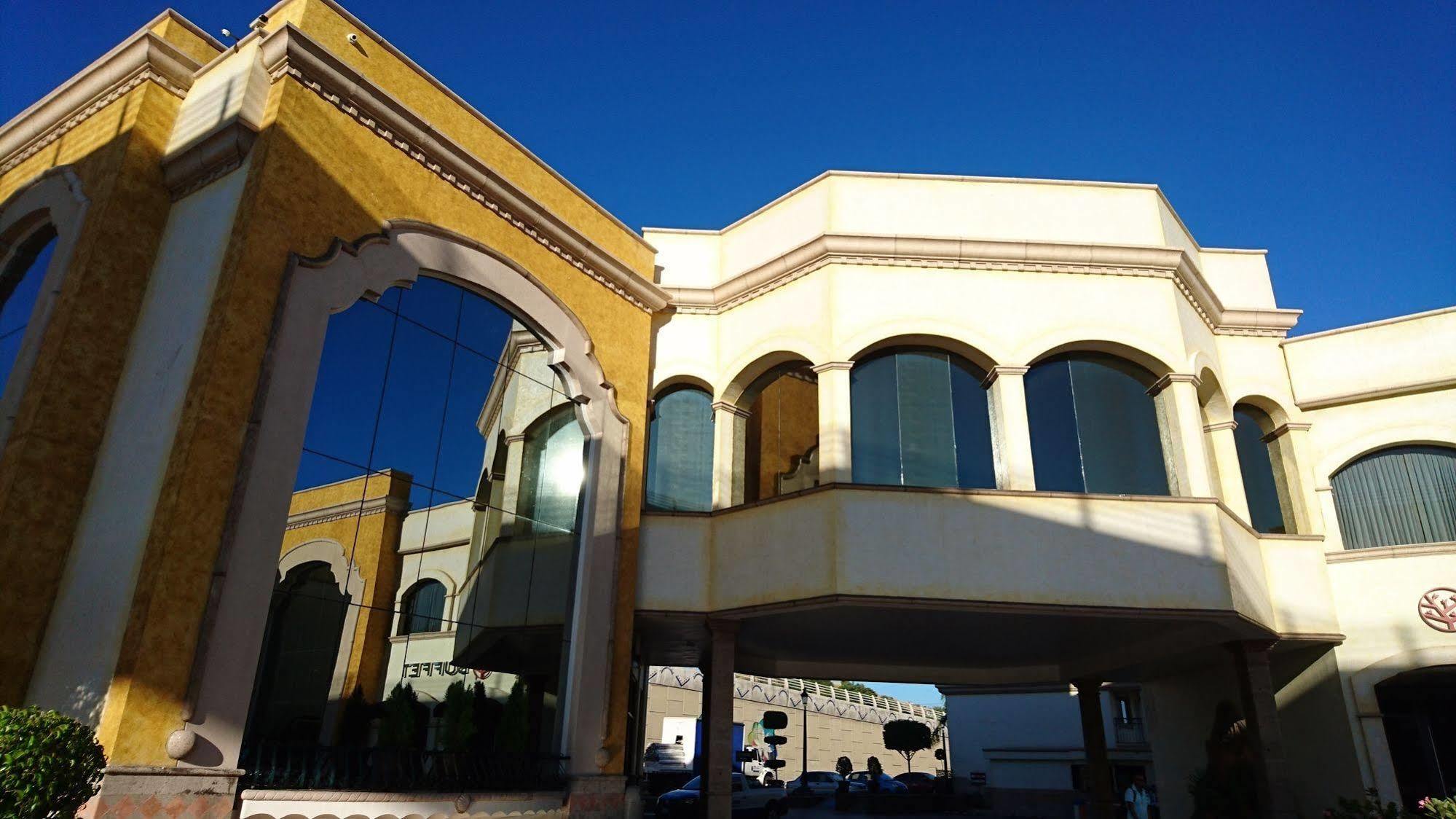 Hotel San Sebastian Hermosillo Exterior photo